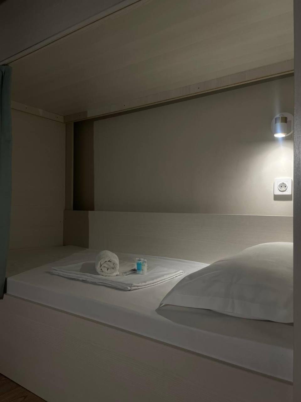 Hostel Nomad 알마티 외부 사진